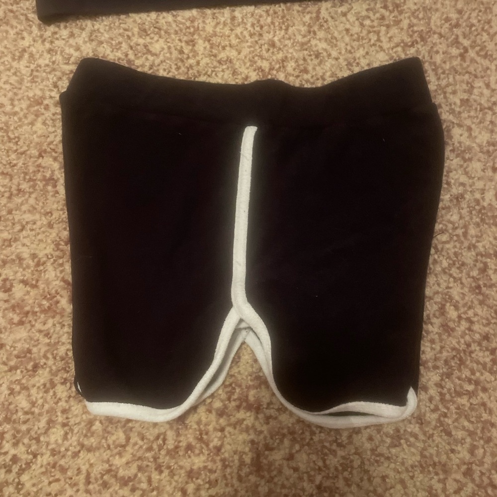 matching set - Picture 2 of 4